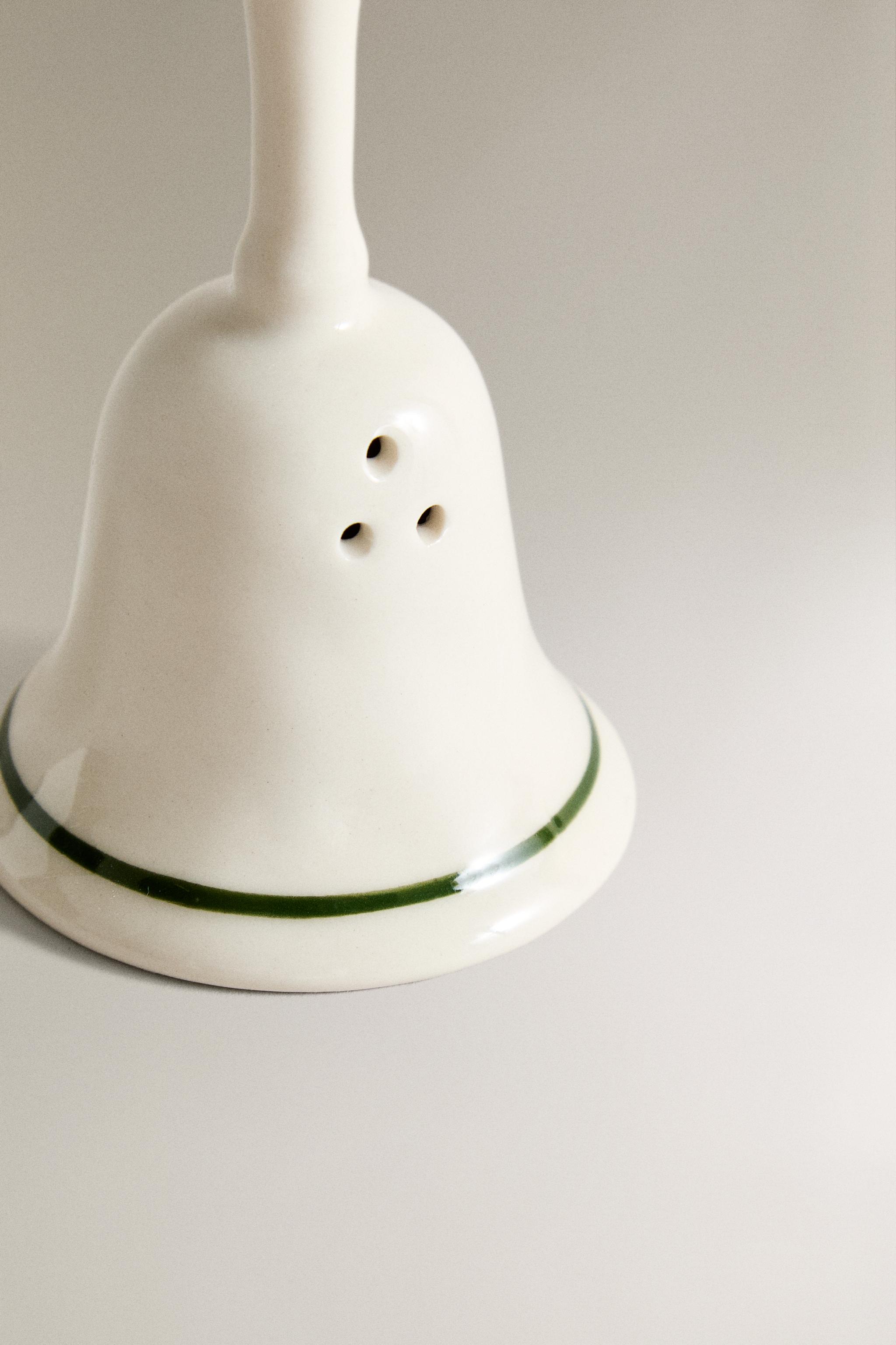 CHRISTMAS BELL SALT AND PEPPER SHAKER SET